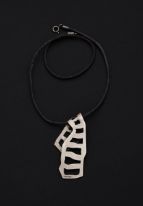 PKJWR003 necklace + pendant